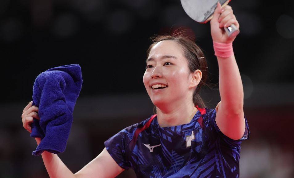 比赛的同时 比赛的同时