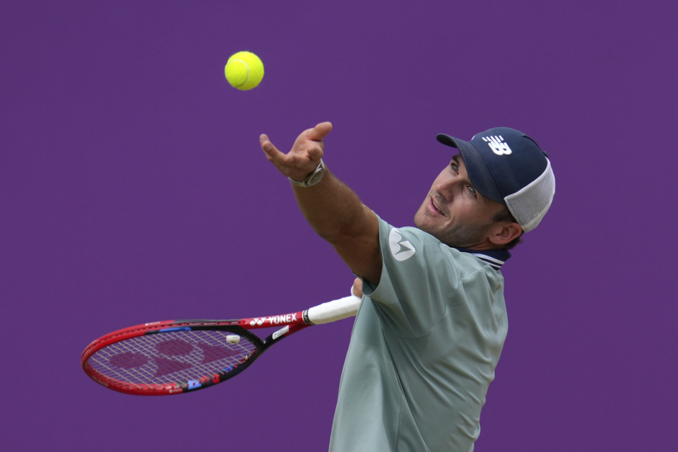 虽然尚未回 虽然尚未回