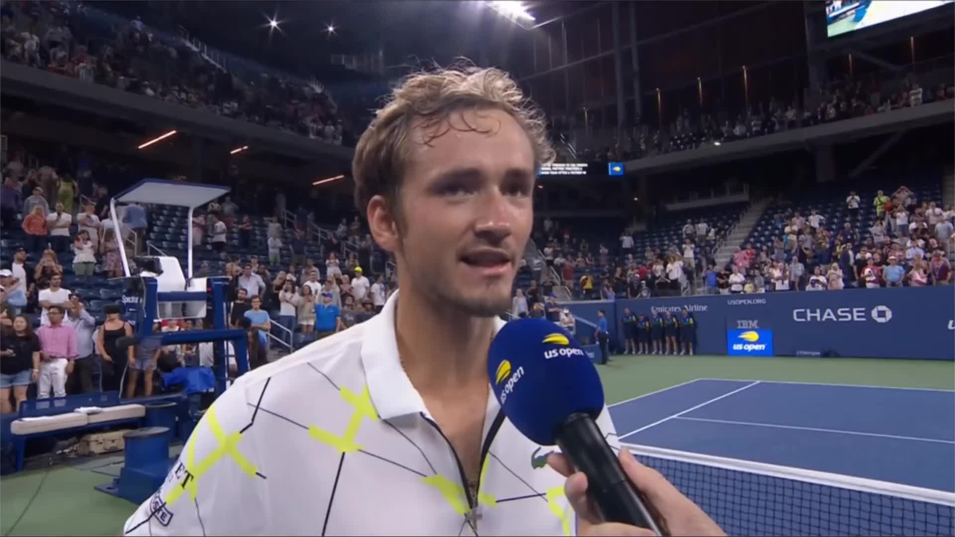 跨界执教必 跨界执教必