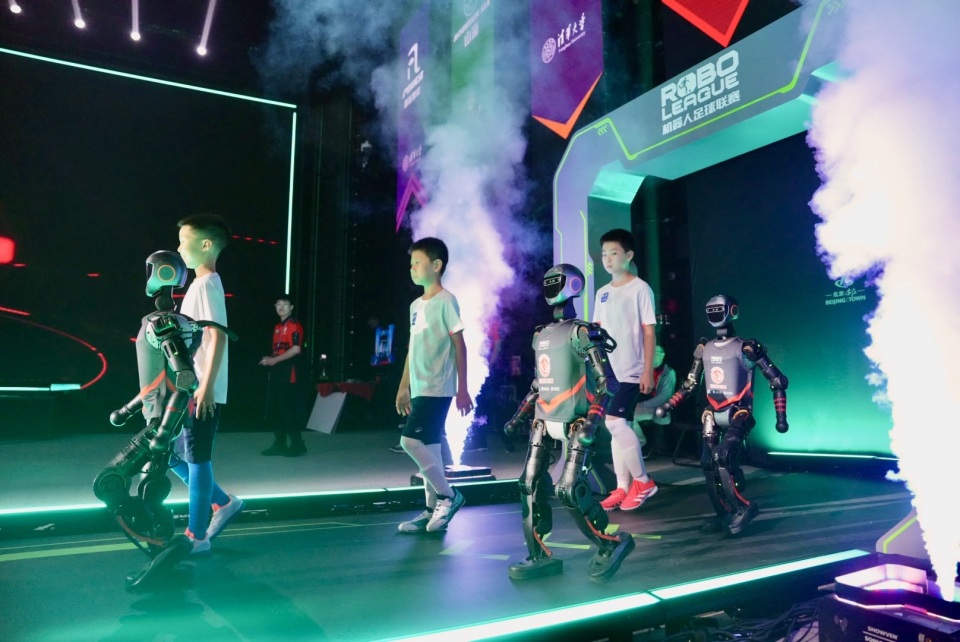 新闻引起了 新闻引起了