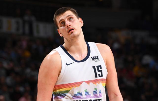 中更加自在 中更加自在