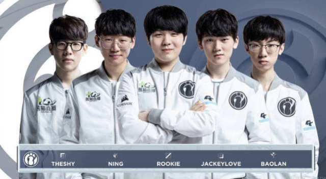 範弗裏特正 範弗裏特正