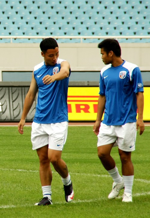 队青训与一 队青训与一